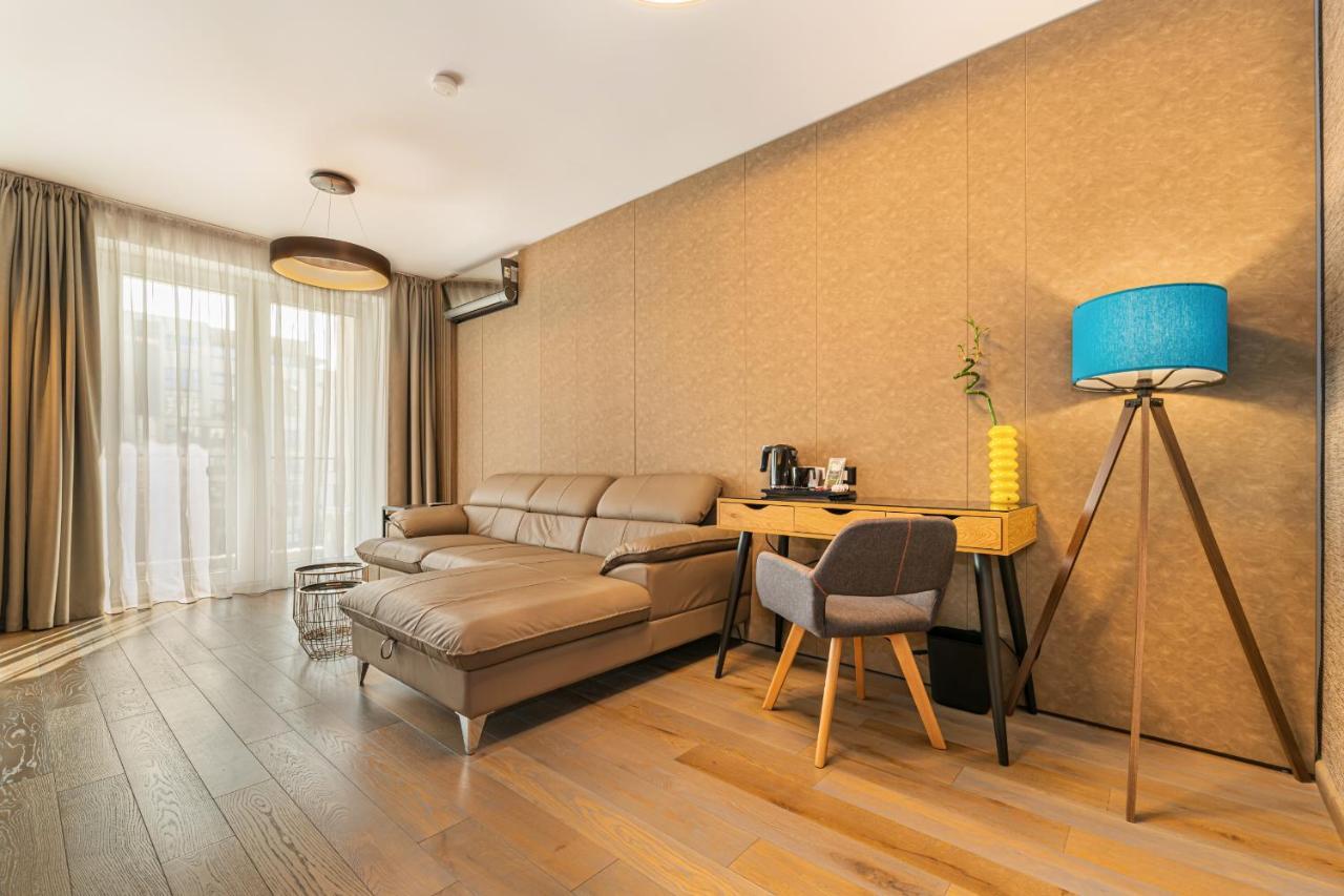 Promenada Studios Brassó Kültér fotó