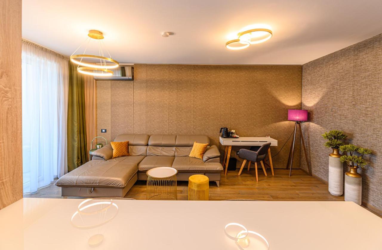 Promenada Studios Brassó Kültér fotó