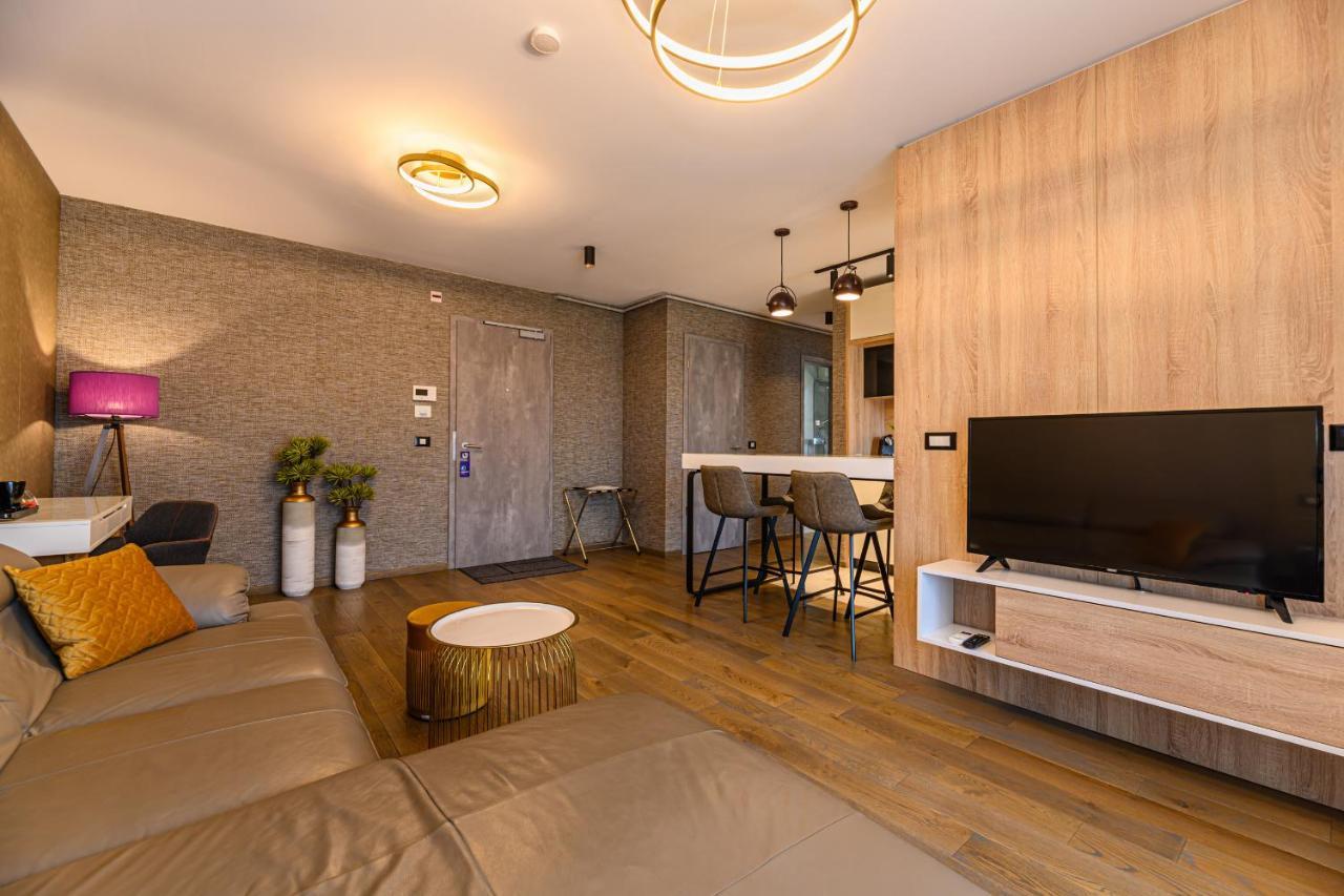 Promenada Studios Brassó Kültér fotó